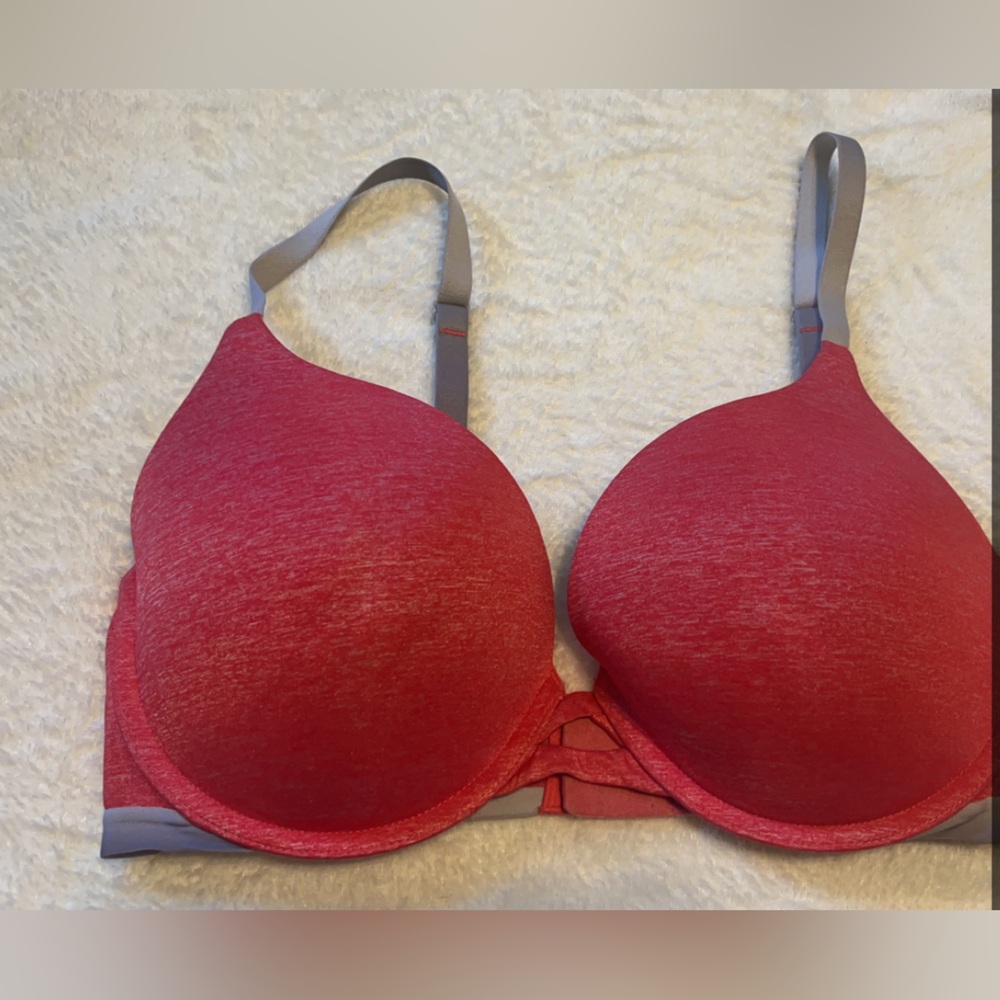 Vs 36D